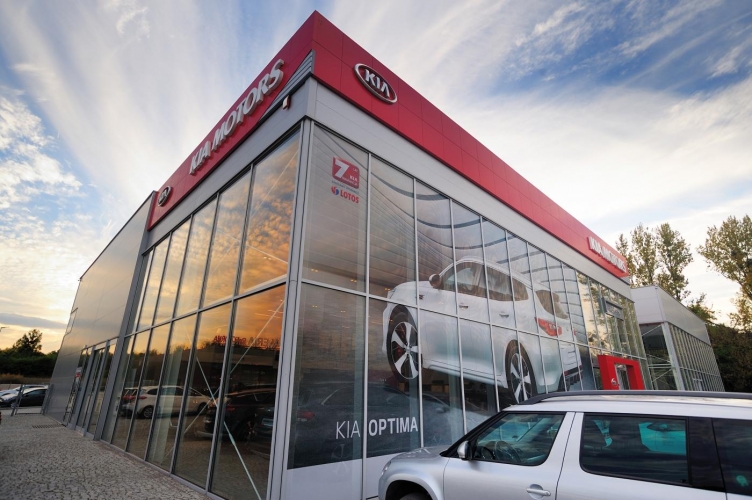 EURO-KAS salon samochodowy KIA Gliwice - zdjęcie3